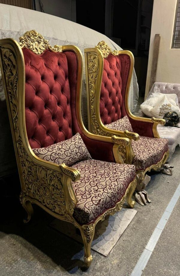 Luxury Bedroom Chairs